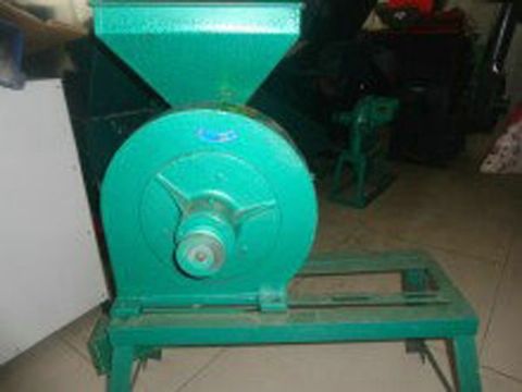 點擊查看詳細信息<br>標(biāo)題：小型磨面機 閱讀次數(shù)：1790