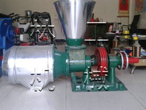 點擊查看詳細信息<br>標(biāo)題：臥式磨面機 閱讀次數(shù)：1921