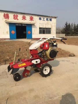 點擊查看詳細信息<br>標題：開溝機　 閱讀次數(shù)：2288