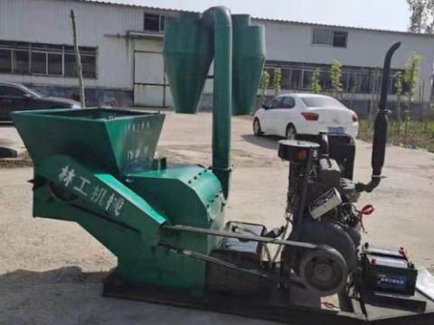 點擊查看詳細信息<br>標題：飼料粉碎機 閱讀次數(shù)：1812